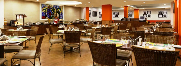 312/Lemon Tree Hotel - Indore 04.jpg